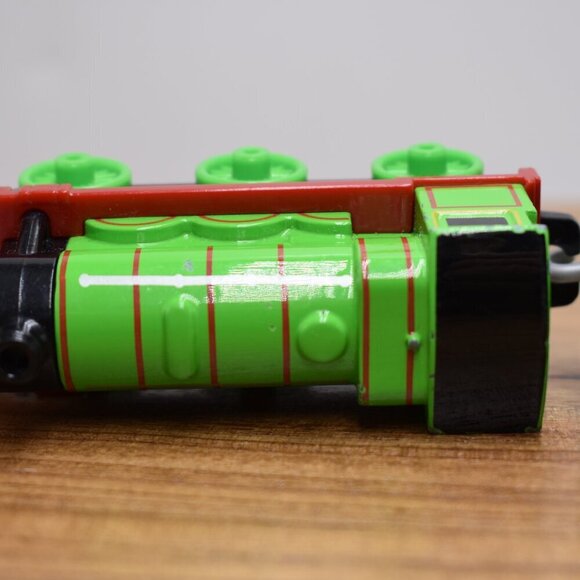 Henry 3 Diecast Trackmaster Engine Train Push Along Take and Play Mattel 2018 - Picture 8 of 10